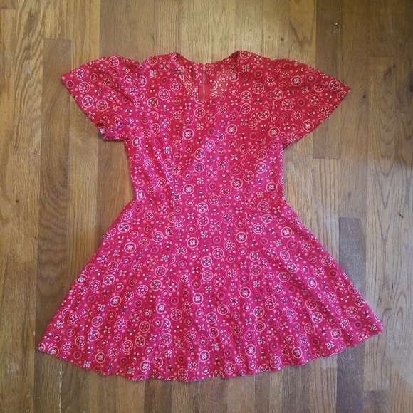 Vintage 70s Handmade Kids Red Bandana Fit & Flair Dress Zip Back Cap Sleeves. - Picture 2 of 10